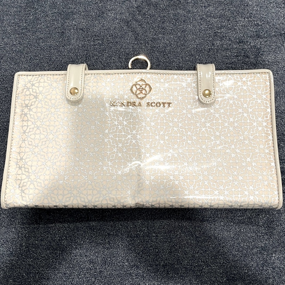 Kendra Scott Jewelry Organizer